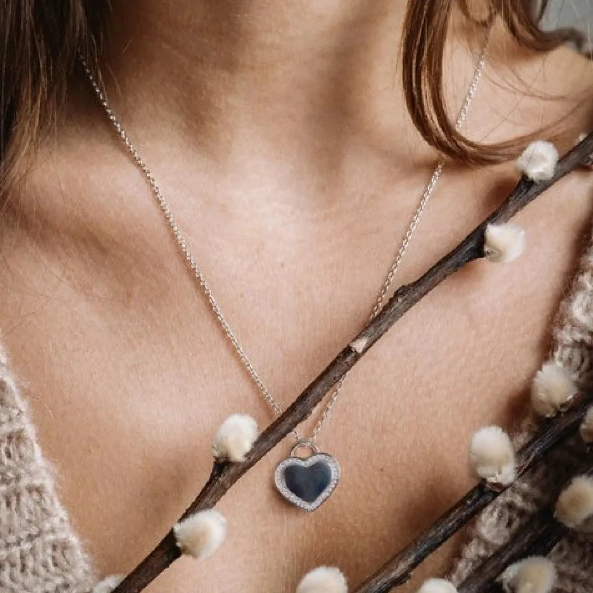 Schmuckladen AMOONIC Herzkette "Amour" Kette mit Herz-Gravurplatte & 39 Zirkonia St^ Herzketten|Herzketten Mit Gravur