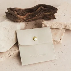 Schmuckladen AMOONIC Herzkette "Pretty" Herzanhänger mit Herz-Zirkonia^ Echtgold|Herzketten