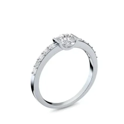 Schmuckladen AMOONIC Verlobungsring "Charming Beauty" Ring mit 11 Zirkoniasteinen^ Verlobungsringe|Verlobung
