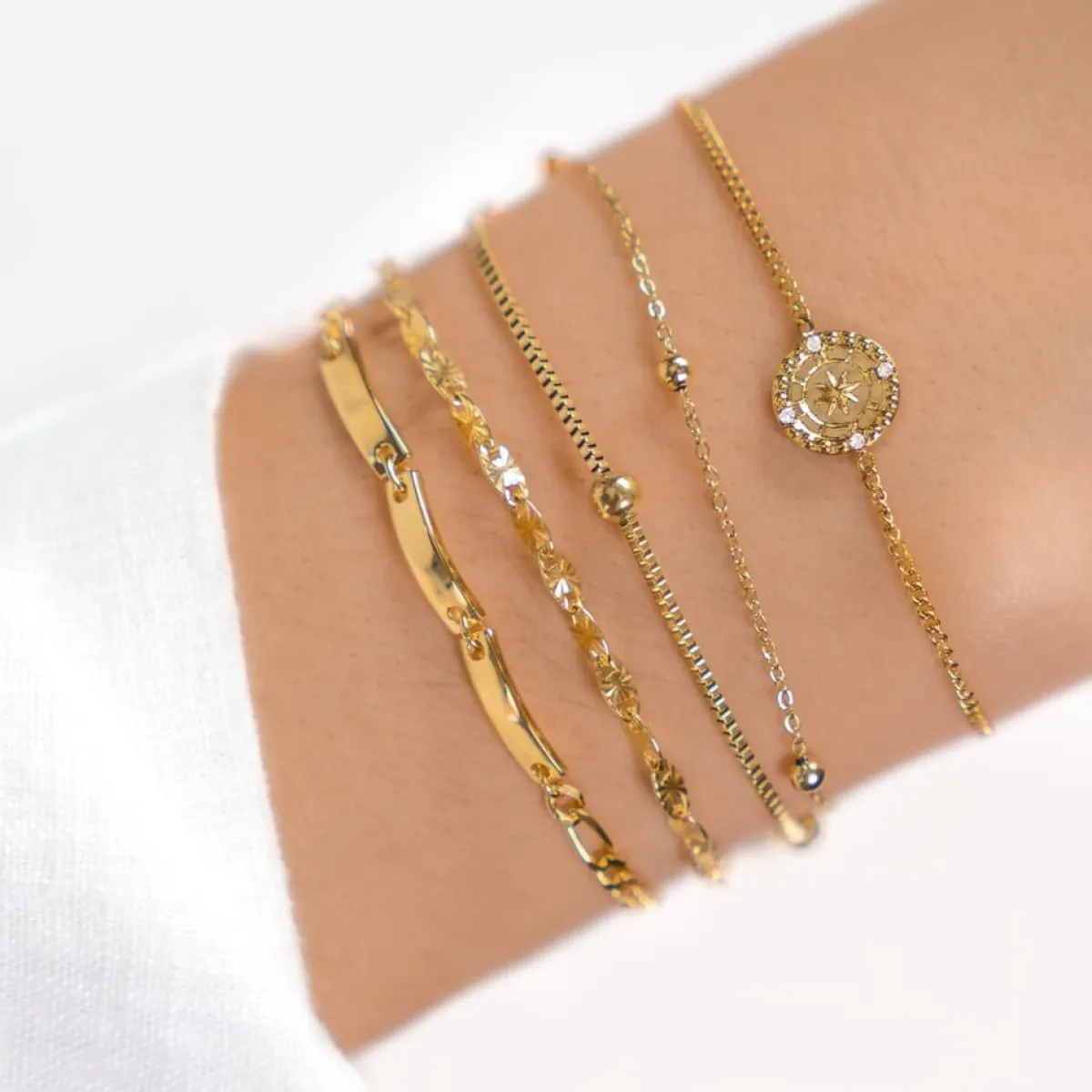Schmuckladen Armband Sternenkompass mit Zirkonia - individuell gravierbar^ Edelstahl Armbänder|Schmuck