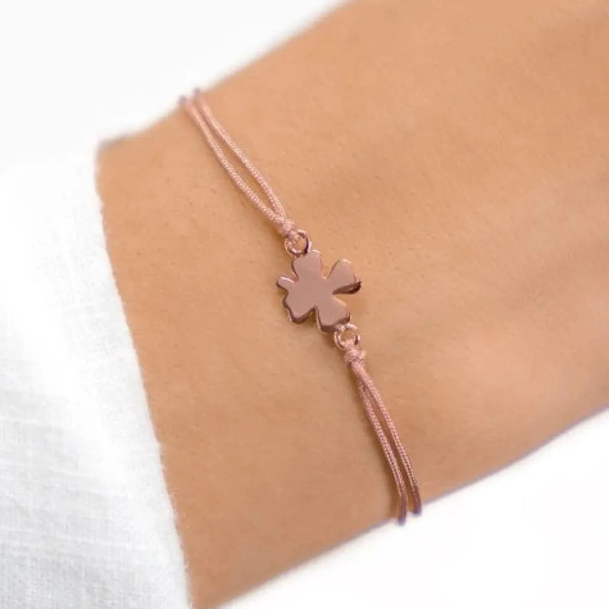 Schmuckladen Stoffarmband mit Kleeblatt-Anhänger mit Gravur (925 Sterlingsilber)^ Stoffarmbänder|Schmuck